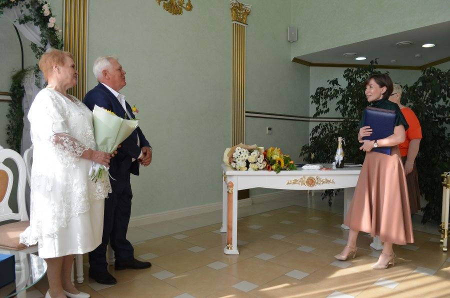 Золотой юбилей супругов Секретаревых