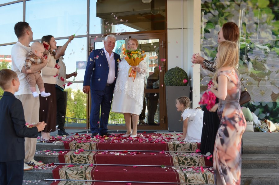 Золотой юбилей супругов Секретаревых